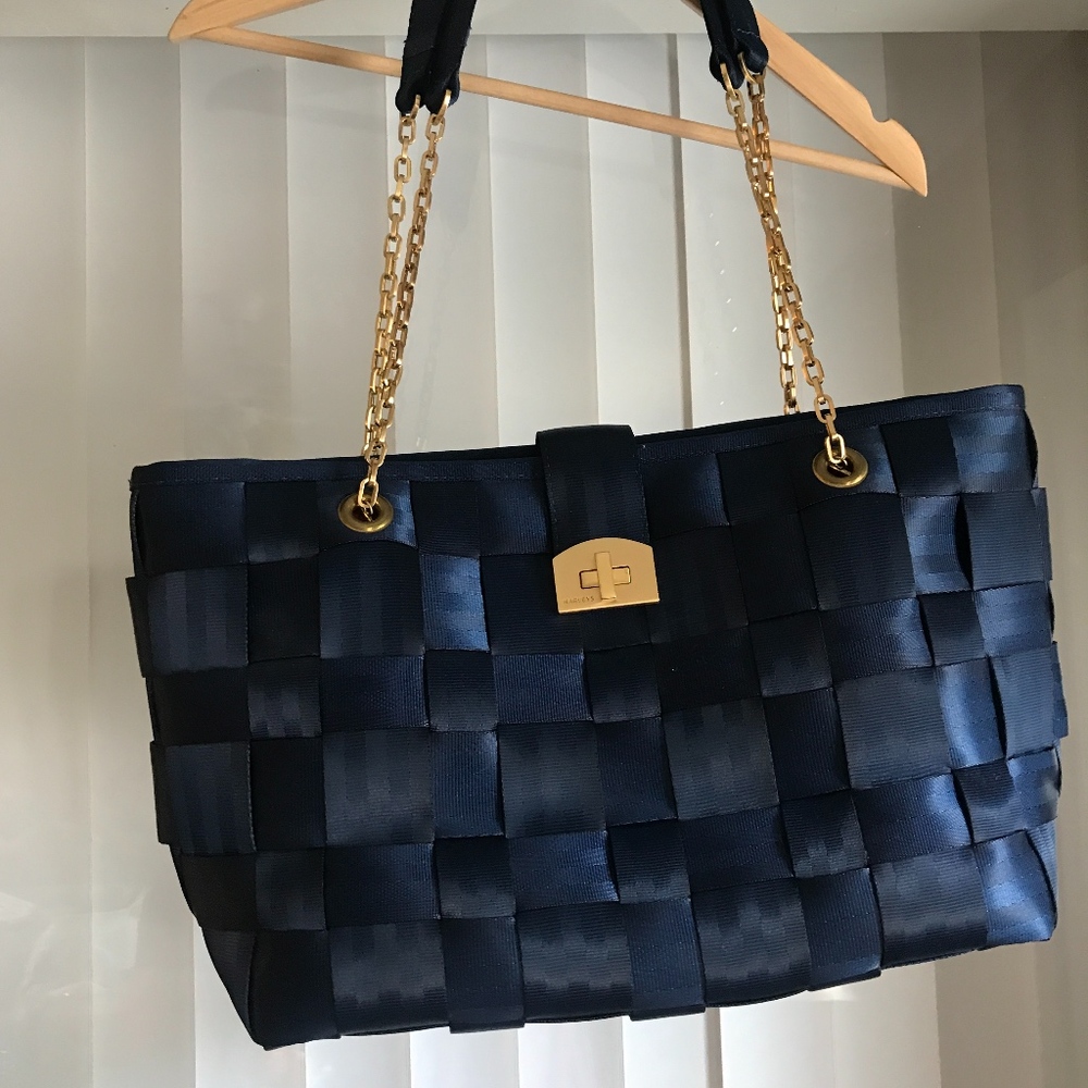 Harvey's - Navy Seat belt - Tote